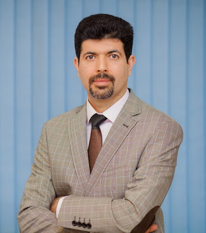 دکتر امید ابراهیمی | جراح بینی در تهران
