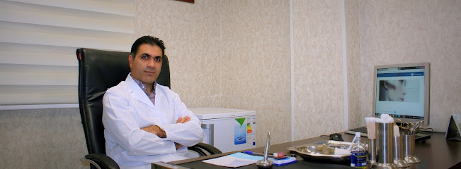 دکتر حبیب سهرابی | جراح بینی در تهران